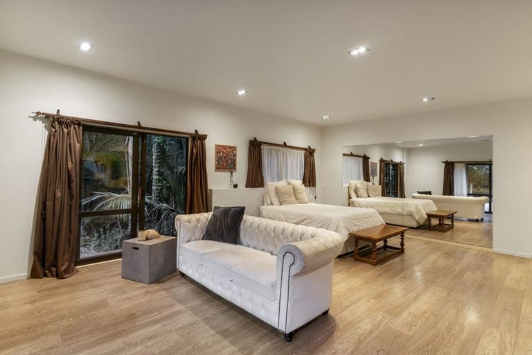 Photo of property in 412 Ponga Road, Opaheke, Papakura, 2584