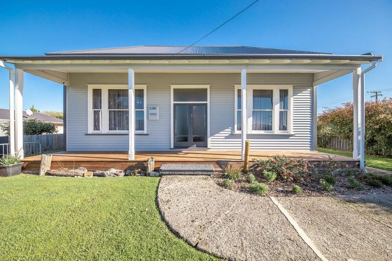 Photo of property in 52 Romilly Street, Westport, 7825