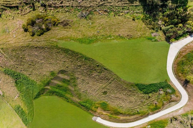 Photo of property in 222 Durham Drive, Havelock North, 4130