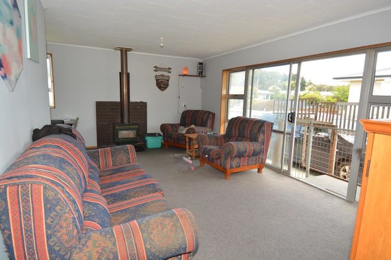 Photo of property in 50 Paisley Street, Kew, Invercargill, 9812