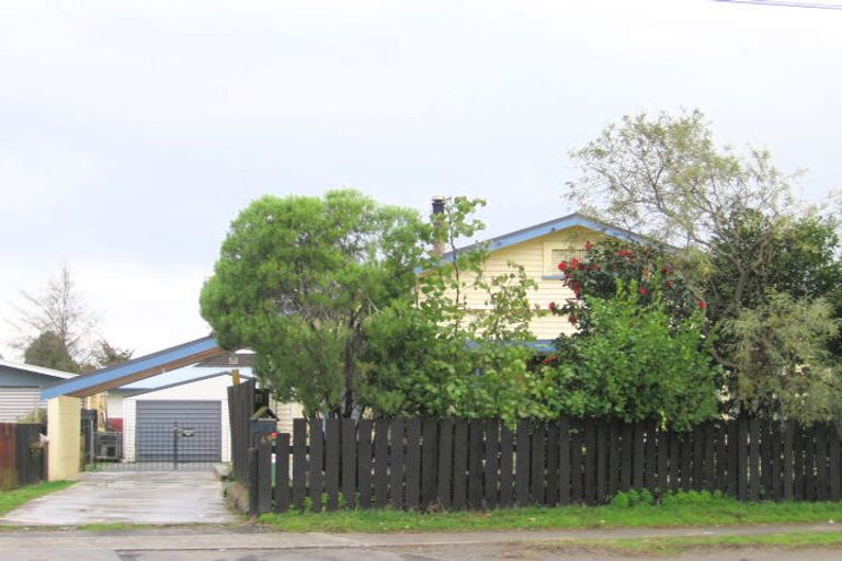 Photo of property in 71 Avalon Drive, Nawton, Hamilton, 3200