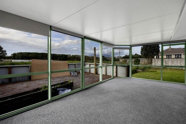 Photo of property in 5 Hughson Place, Opunake, 4616