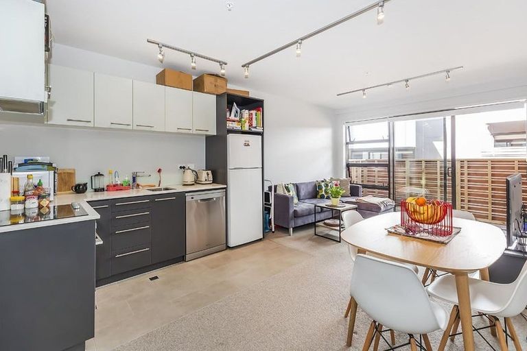 Photo of property in Detroit Apartments, 305/181 Tasman Street, Mount Cook, Wellington, 6021