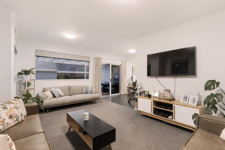 Photo of property in 9 Manuka Street, Mairehau, Christchurch, 8013