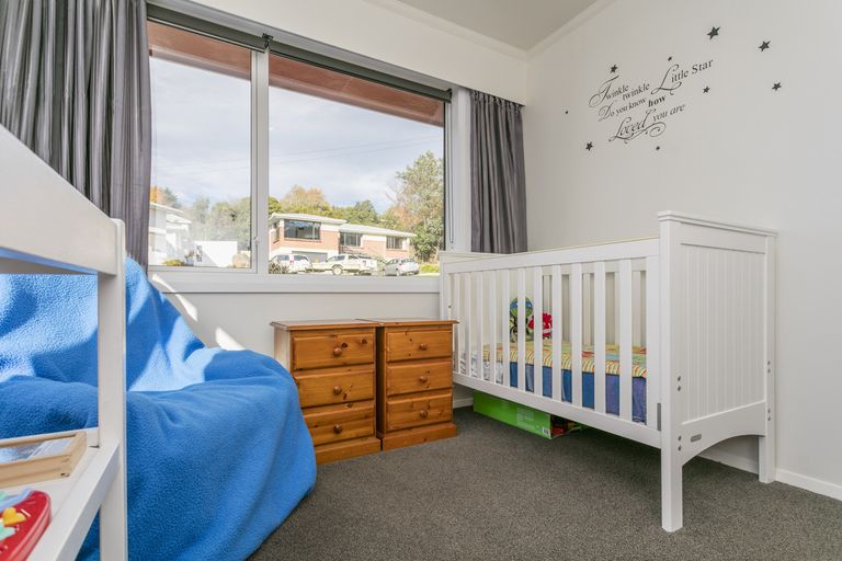 Photo of property in 9 Colquhoun Street, Glenross, Dunedin, 9011