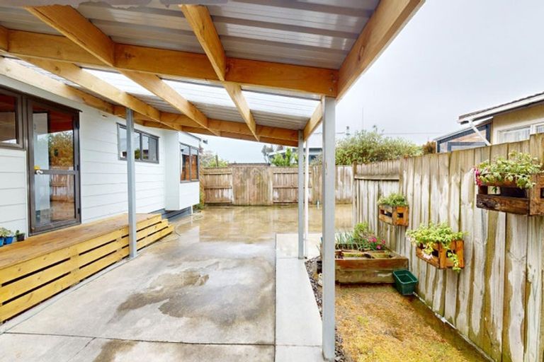 Photo of property in 8a Ngaire Street, Longburn, Palmerston North, 4412