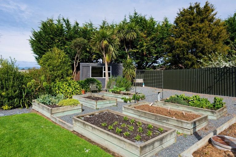 Photo of property in 137 Harnetts Road, Kaikoura Flat, Kaikoura, 7371