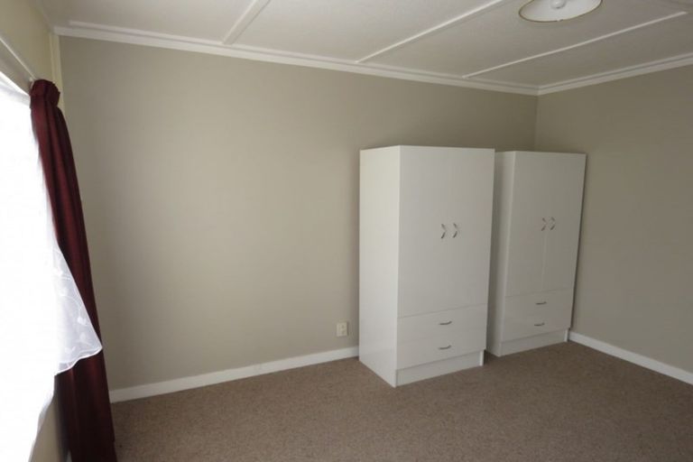 Photo of property in 67 Derby Street, Westport, 7825