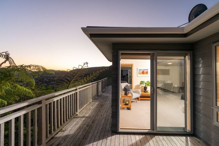 Photo of property in 3 Kapil Grove, Khandallah, Wellington, 6035