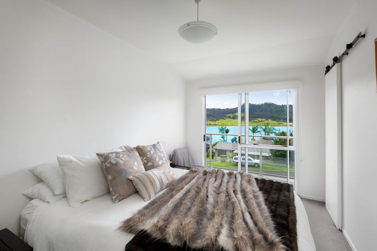 Photo of property in 12 Moana Drive, Tanners Point, Katikati, 3177