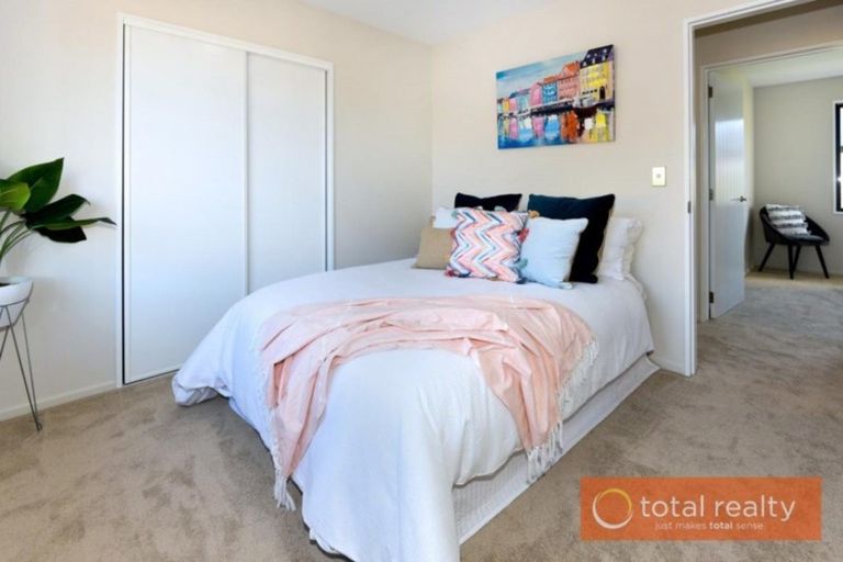 Photo of property in 5 Dahlia Drive, Wigram, Christchurch, 8025