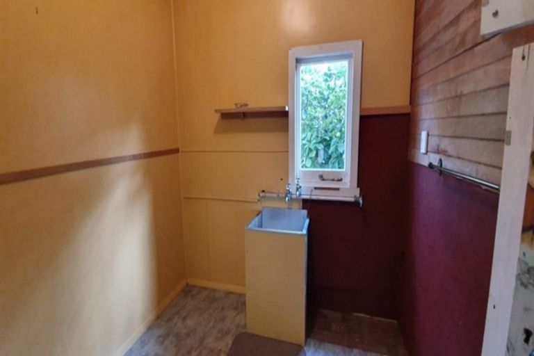 Photo of property in 18 Kitchener Street, Whanganui East, Whanganui, 4500