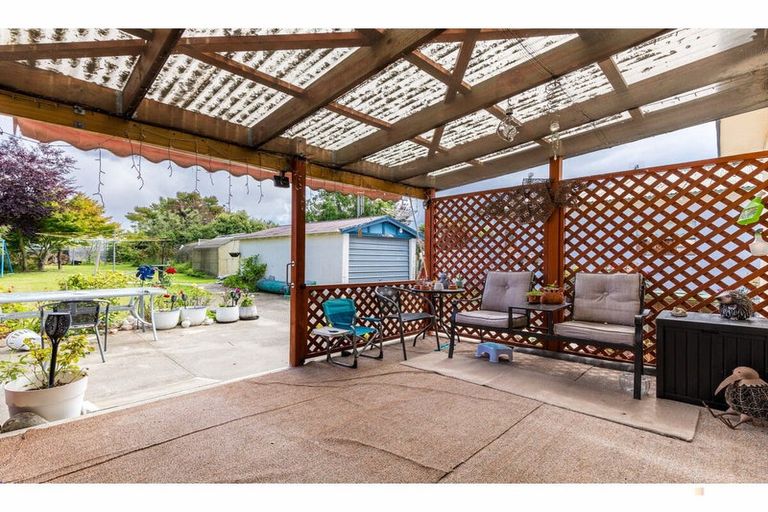 Photo of property in 70 Rhodes Street, Waimate, 7924