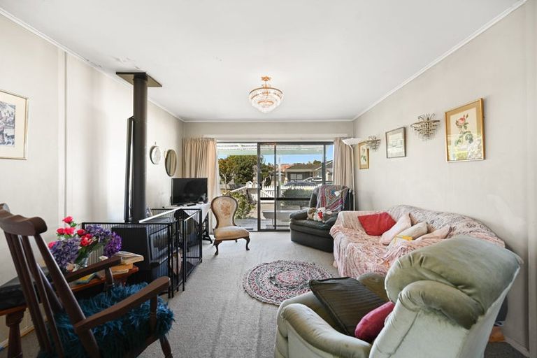 Photo of property in 16 Norman Street, Nawton, Hamilton, 3200