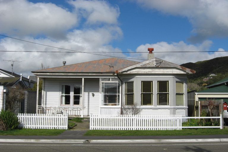 Photo of property in 11a Lewer Street, Karori, Wellington, 6012