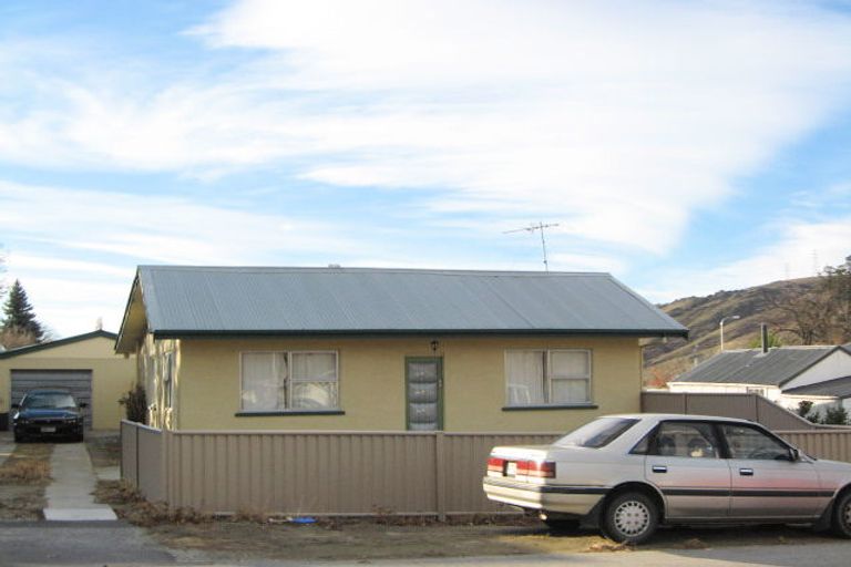 Photo of property in 3a Molyneux Avenue, Cromwell, 9310