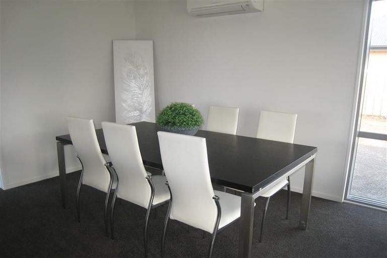 Photo of property in 11 Shale Court, Rolleston, 7614