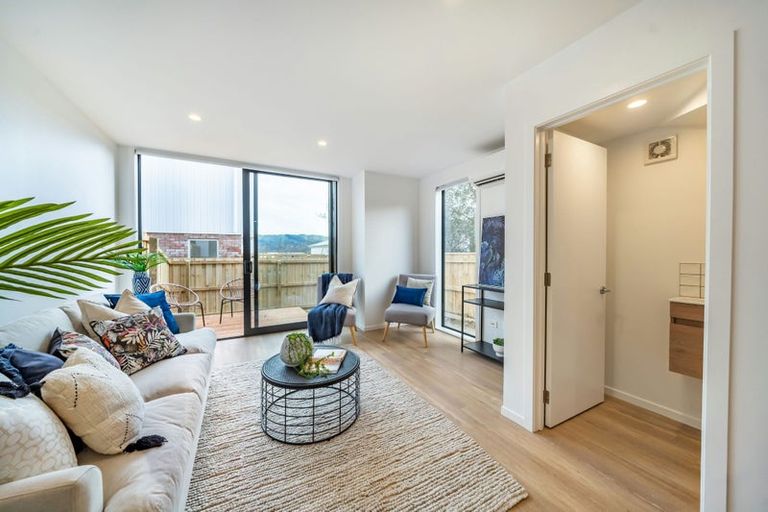 Photo of property in 2/1 Rimu Street, Naenae, Lower Hutt, 5011