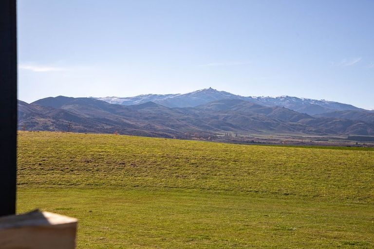 Photo of property in 4 Skeena Way, Waikerikeri, Alexandra, 9391