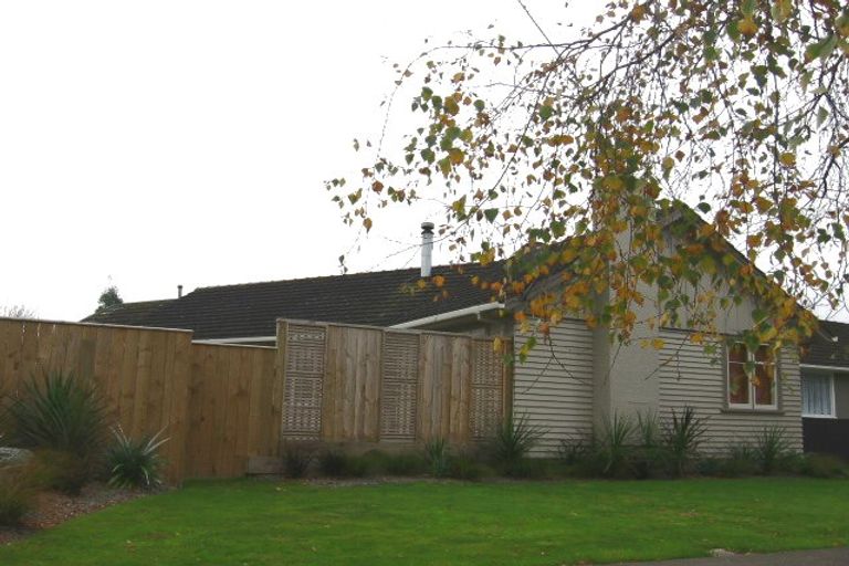 Photo of property in 25 Benmore Avenue, Cloverlea, Palmerston North, 4412