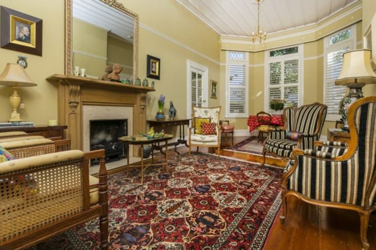 Photo of property in 8 Dodson Avenue, Milford, Auckland, 0620