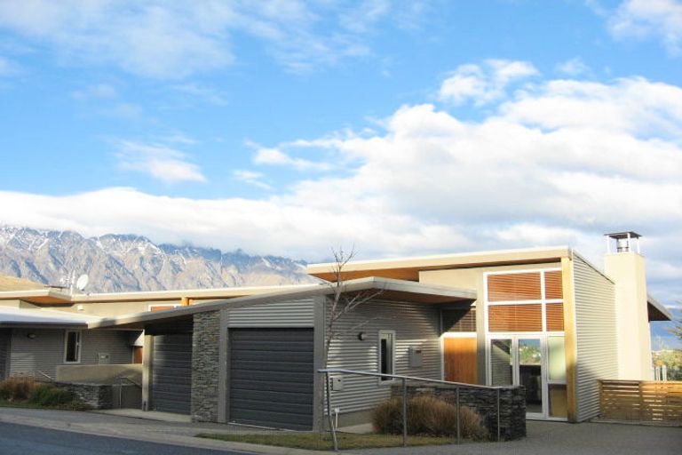 Photo of property in 1/21 Earnslaw Terrace, Queenstown, 9300
