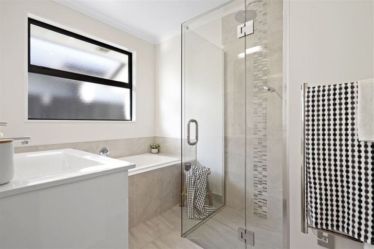 Photo of property in 21 Gartrell Road, Wigram, Christchurch, 8042