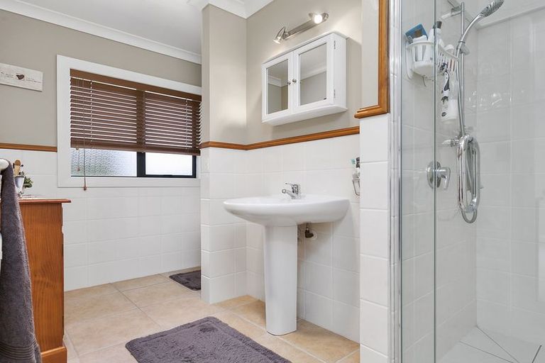 Photo of property in 63 Cowley Drive, Leamington, Cambridge, 3432