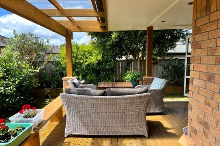 Photo of property in 146 Wellington Street, Howick, Auckland, 2014