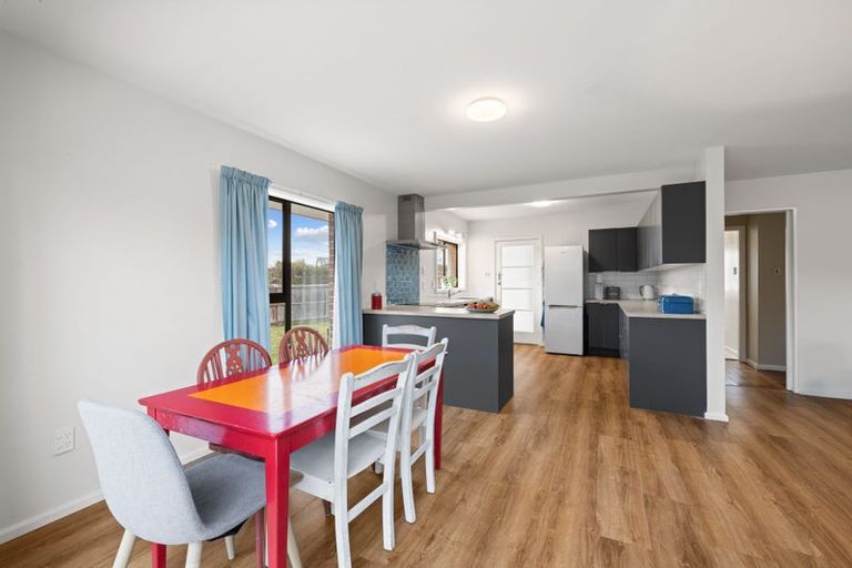 Photo of property in 28 Hudson Street, Bryndwr, Christchurch, 8053