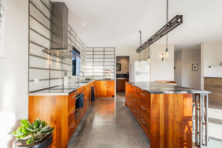 Photo of property in 75 Riverhead Point Drive, Riverhead, 0820