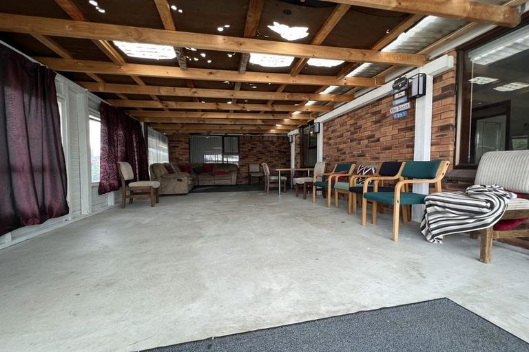 Photo of property in 72 Valentine Street, Papakura, 2110