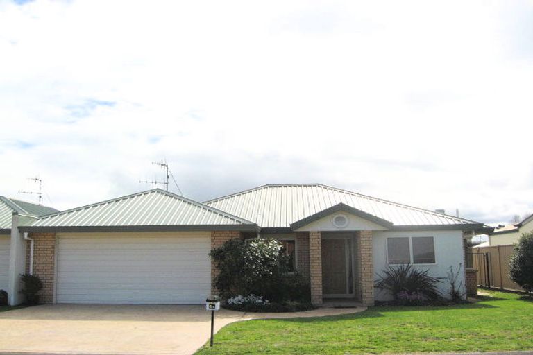Photo of property in 1/4 Arcadia Lane, Havelock North, 4130