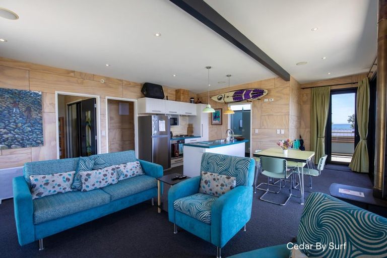 Photo of property in 14 Whaanga Road, Raglan, 3297