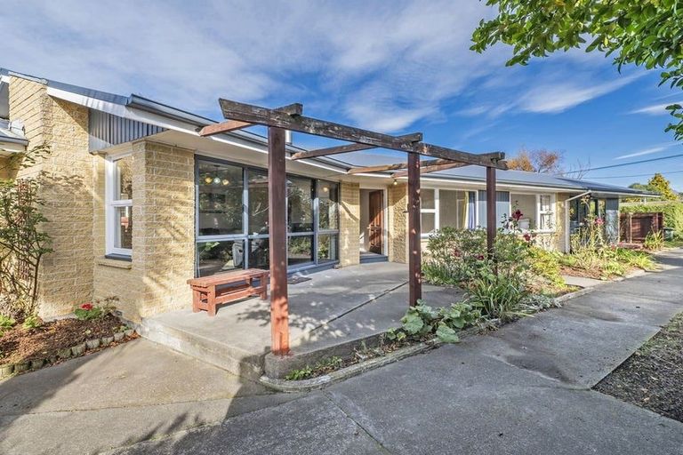 Photo of property in 112 East Belt, Lincoln, 7608