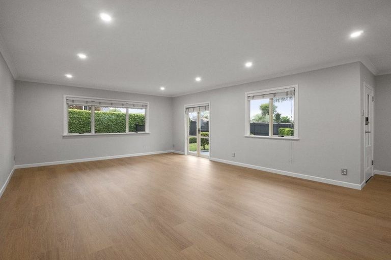 Photo of property in 1/32 Nile Road, Milford, Auckland, 0620