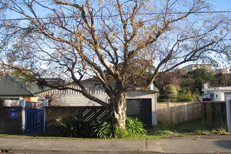 Photo of property in 11a Goldsborough Avenue, Raumati Beach, Paraparaumu, 5032