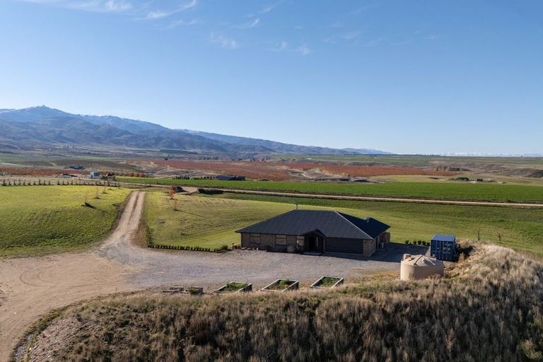 Photo of property in 4 Skeena Way, Waikerikeri, Alexandra, 9391