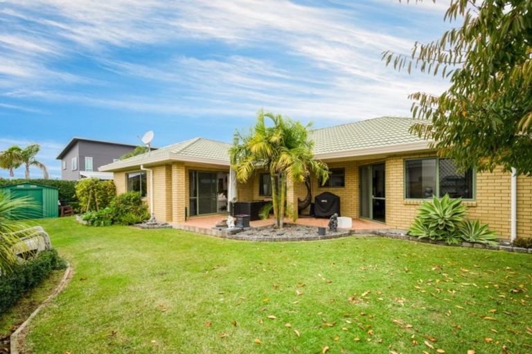Photo of property in 65 Tapu Road, Huapai, Kumeu, 0810