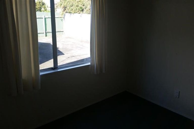 Photo of property in 27 Silvan Place, Bell Block, New Plymouth, 4312
