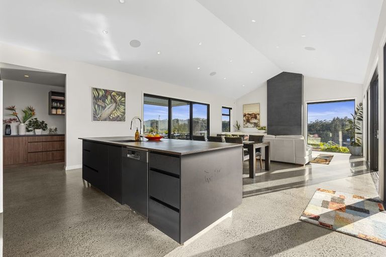Photo of property in 26 Taha Puke Road, Okura Bush, Albany, 0794