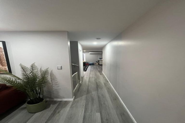 Photo of property in 73 Marendellas Drive, Bucklands Beach, Auckland, 2014