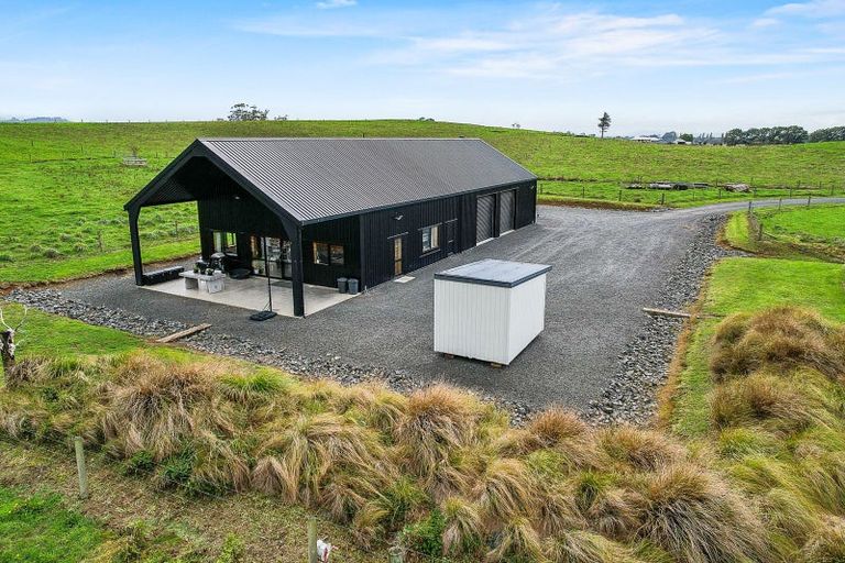 Photo of property in 23 Metcalfe Road, Ngahinapouri, Hamilton, 3290