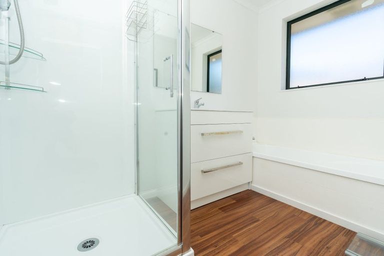 Photo of property in 14 Caulfield Place, Nawton, Hamilton, 3200