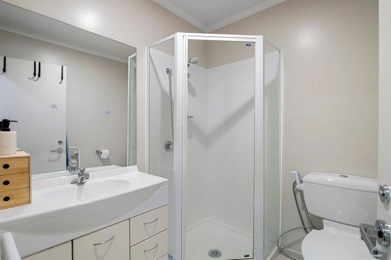 Photo of property in 4/289 Shirley Road, Papatoetoe, Auckland, 2025