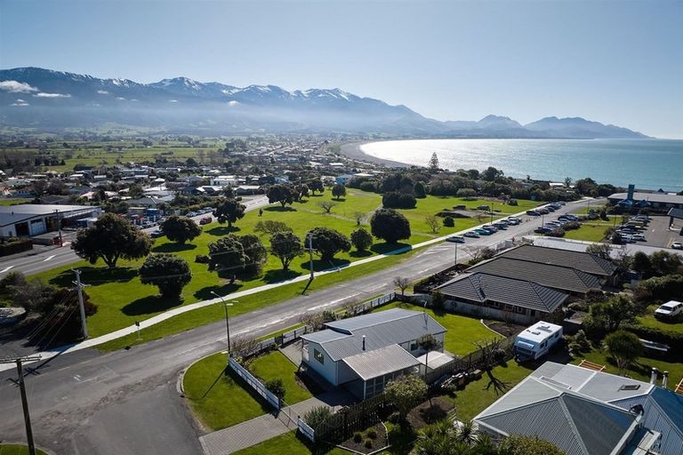 Photo of property in 51 Deal Street, Kaikoura, 7300