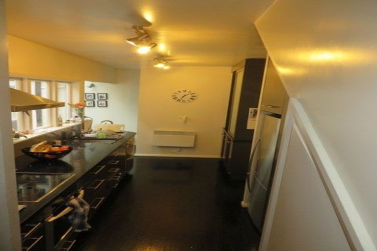 Photo of property in 249 Tinakori Road, Thorndon, Wellington, 6011