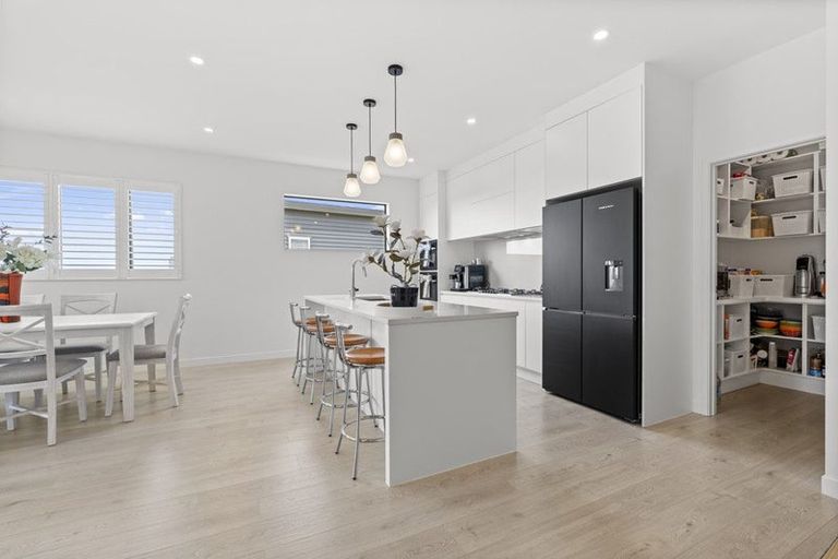 Photo of property in 3 Rockpool Road, Orewa, 0931