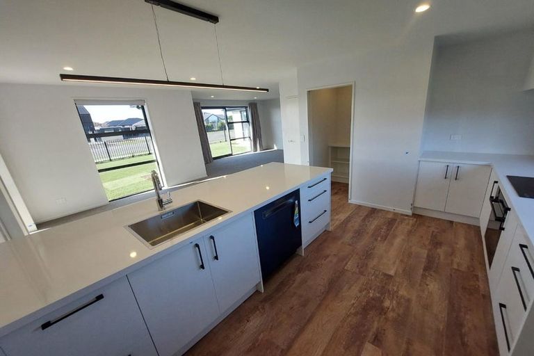 Photo of property in 5 Florey Lane, Rolleston, 7614