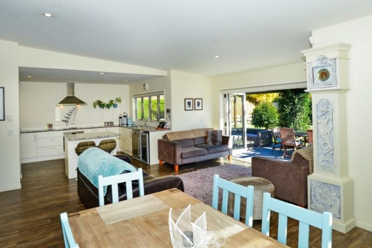 Photo of property in 51 Omarunui Road, Waiohiki, Napier, 4183